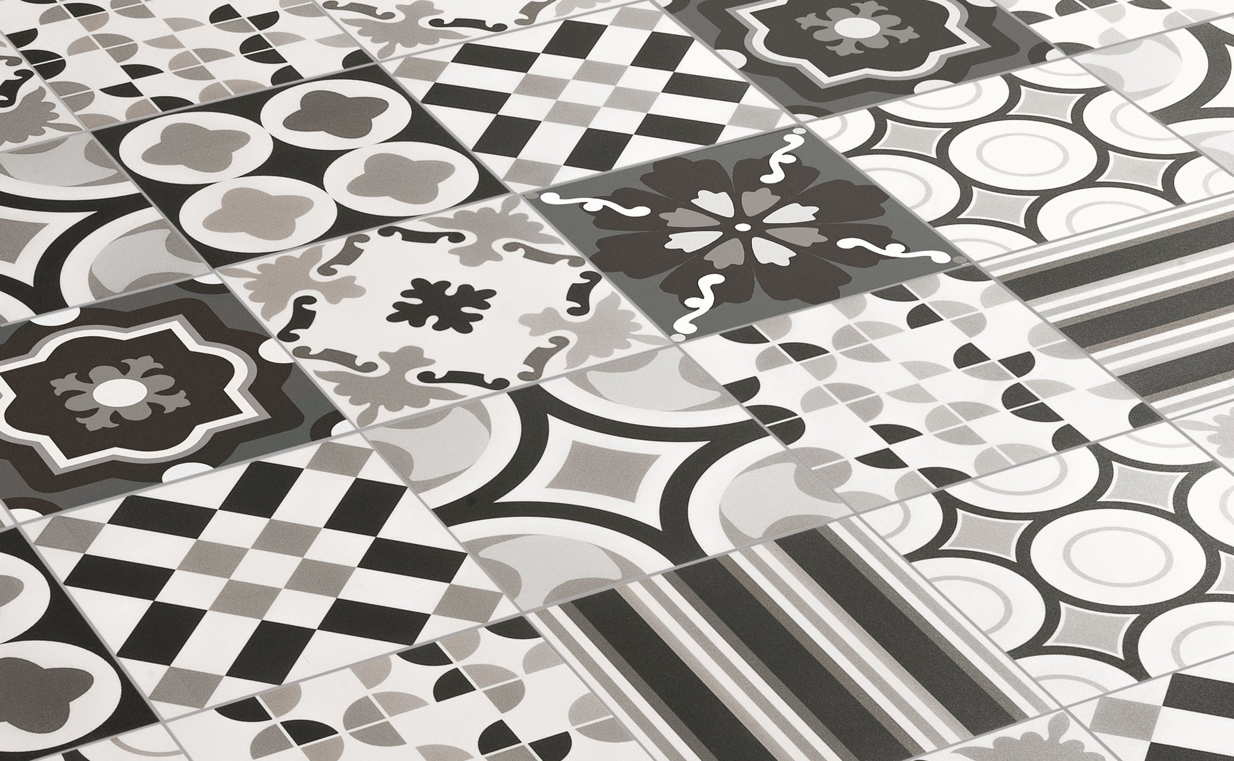 Patchwork Black&White: porcelain tiles