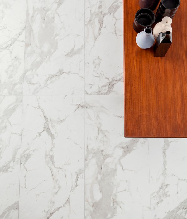 Themar: marble effect tiles
